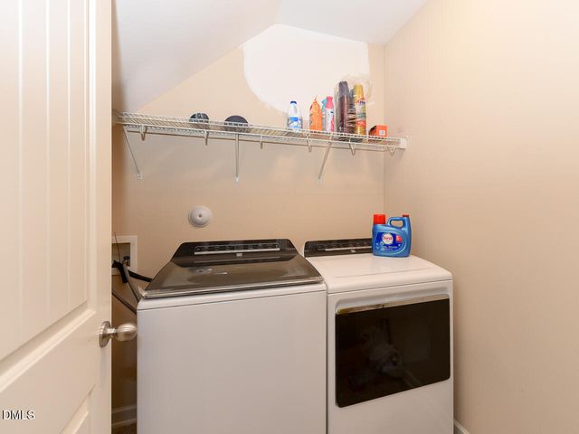 155 Cypress Hill Lane, Holly Springs, NC 27540