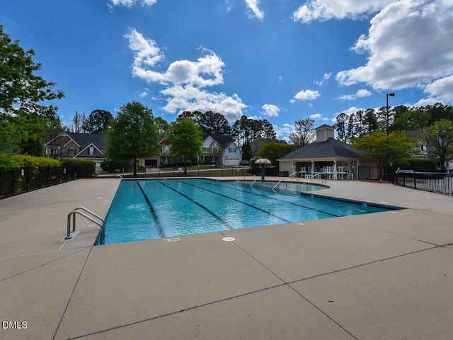 155 Cypress Hill Lane, Holly Springs, NC 27540