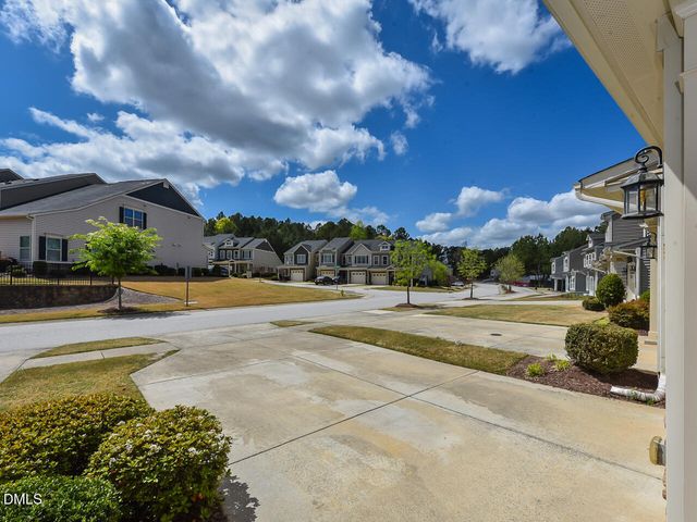 155 Cypress Hill Lane, Holly Springs, NC 27540