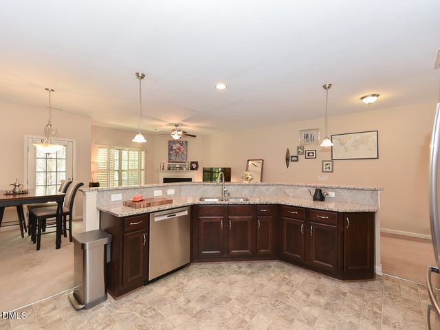 155 Cypress Hill Lane, Holly Springs, NC 27540