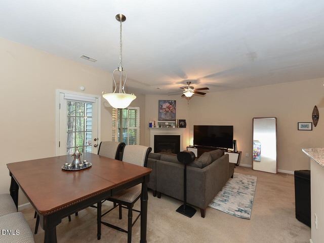 155 Cypress Hill Lane, Holly Springs, NC 27540