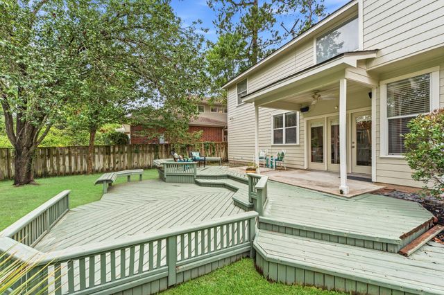 19 Fortuneberry Place, The Woodlands, TX 77382
