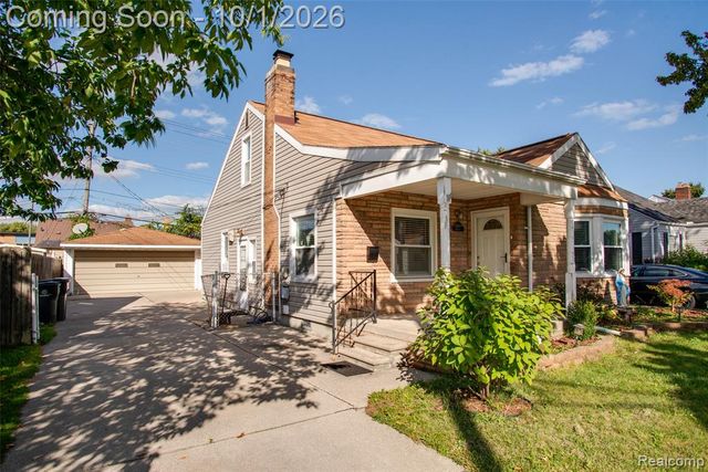 21609 Gaukler Street, Saint Clair Shores, MI 48080