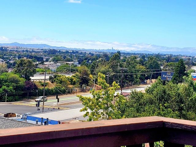 16451 Saratoga Street 306W, San Leandro, CA 94578