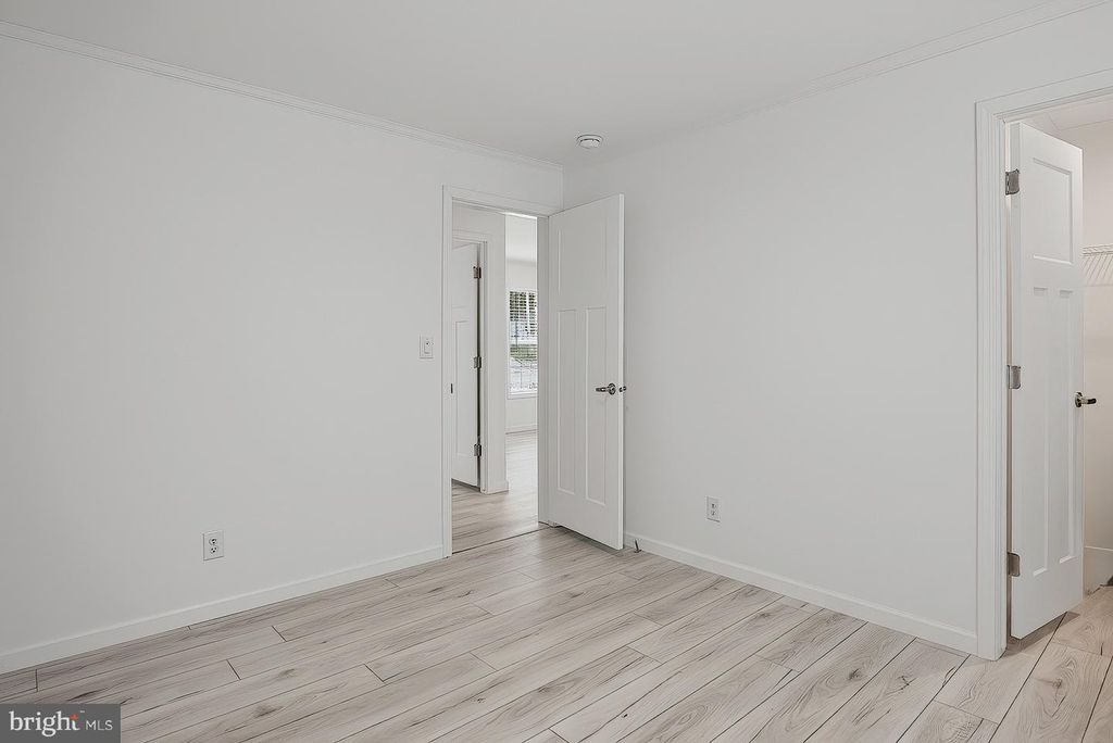 Image 22 of property listing at 125 WESTWOOD RD, Rising Sun, MD 21911