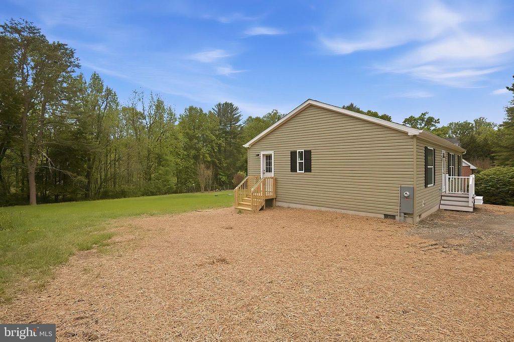 Image 29 of property listing at 125 WESTWOOD RD, Rising Sun, MD 21911