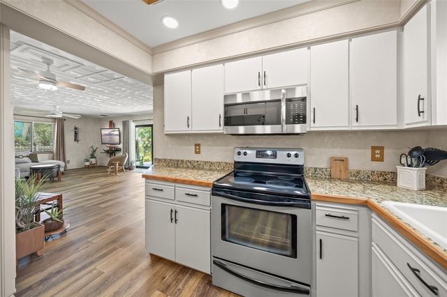3643 MERIDALE ROAD, Sarasota, FL 34238