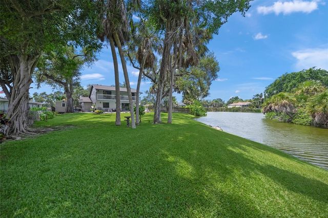 3643 MERIDALE ROAD, Sarasota, FL 34238