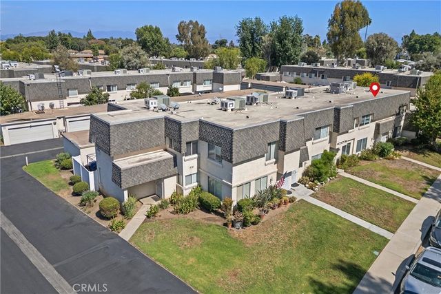 19041 Hamlin 5, Reseda, CA 91335