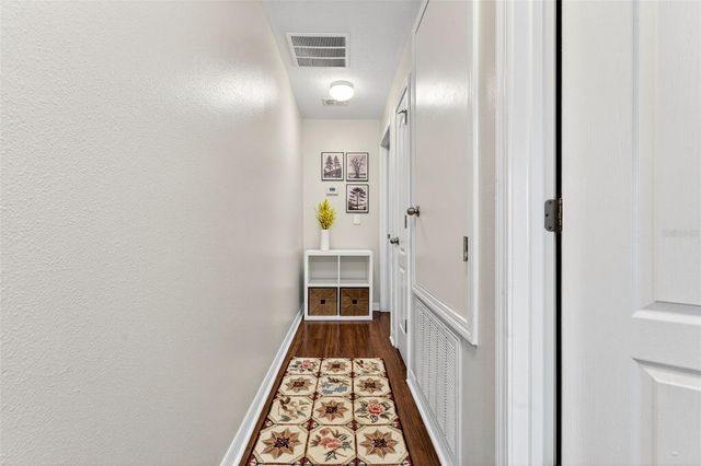 2713 LANTERN HILL AVENUE, Brandon, FL 33511