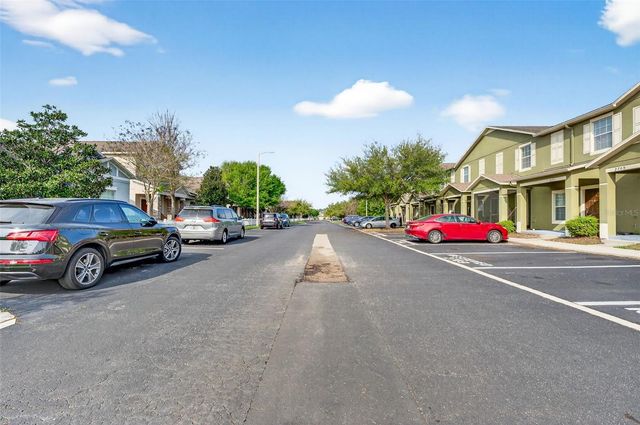 2713 LANTERN HILL AVENUE, Brandon, FL 33511