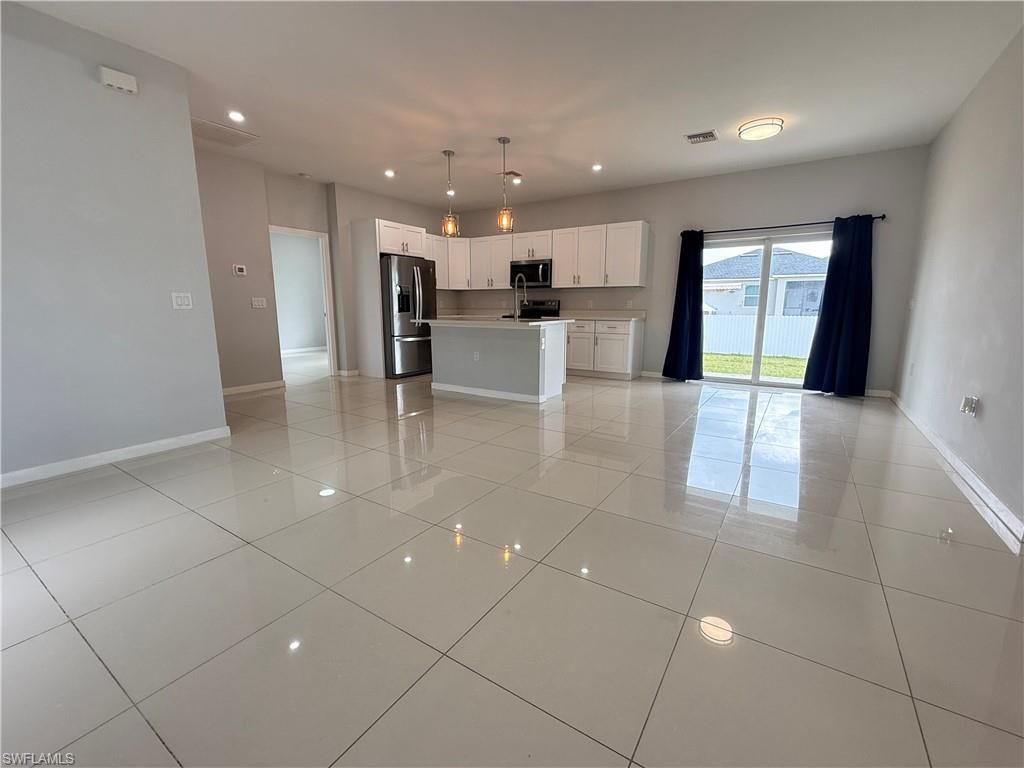 364 Progress AVE, LEHIGH ACRES, FL 33974 — photo 3