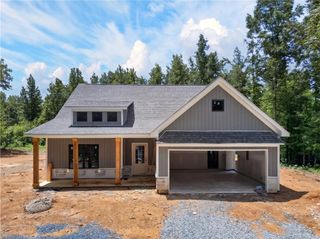 457 Relay Road, Silver Creek, GA 30173
