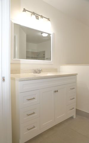 2007 W LAKEVIEW Drive W, Royal Palm Beach, FL 33411