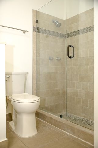 2007 W LAKEVIEW Drive W, Royal Palm Beach, FL 33411