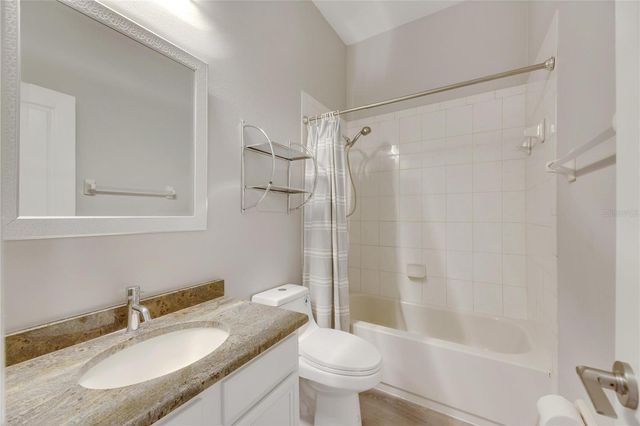 528 ISLEBAY DRIVE, Apollo Beach, FL 33572