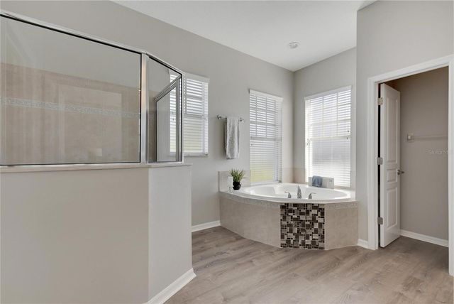 528 ISLEBAY DRIVE, Apollo Beach, FL 33572