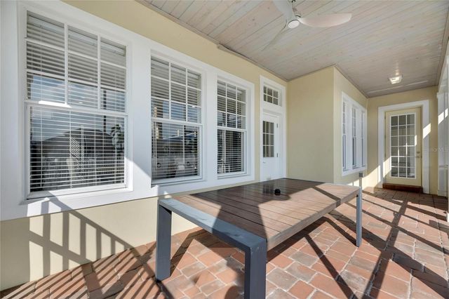 528 ISLEBAY DRIVE, Apollo Beach, FL 33572