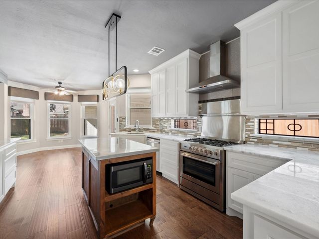 3410 Marywood Drive, Spring, TX 77388