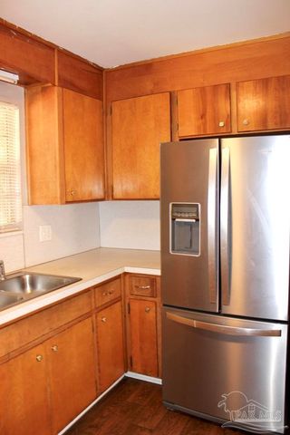 2152 Atwood Dr, Pensacola, FL 32514