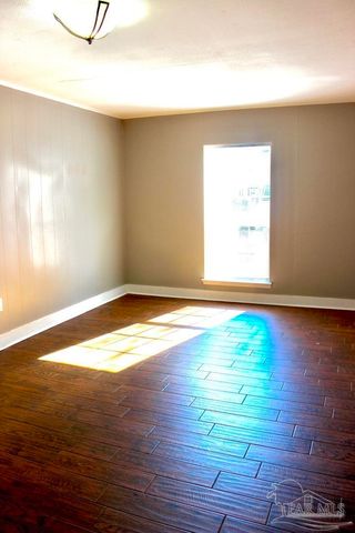 2152 Atwood Dr, Pensacola, FL 32514