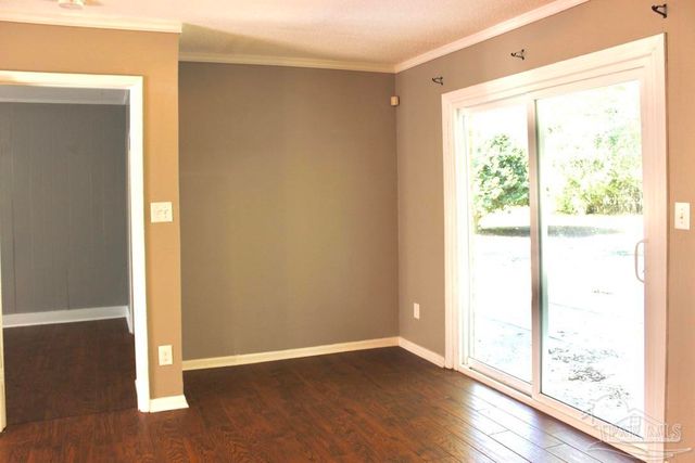 2152 Atwood Dr, Pensacola, FL 32514