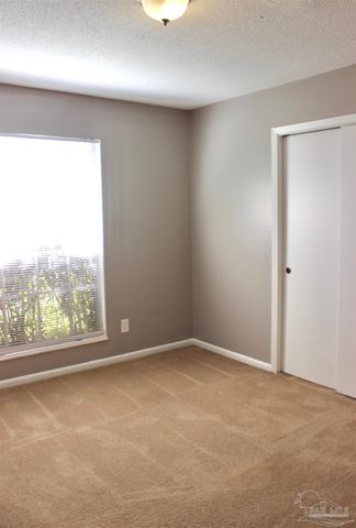 2152 Atwood Dr, Pensacola, FL 32514