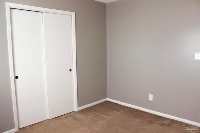 2152 Atwood Dr, Pensacola, FL 32514