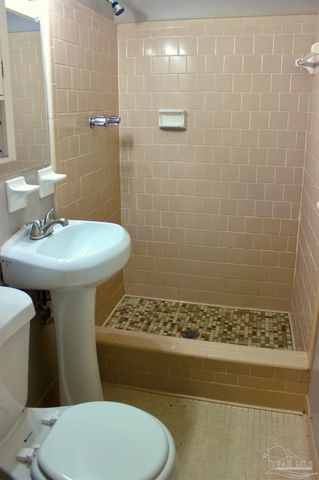 2152 Atwood Dr, Pensacola, FL 32514