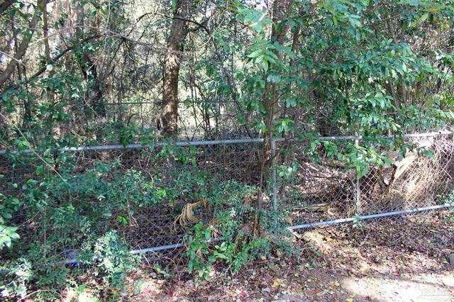 2152 Atwood Dr, Pensacola, FL 32514