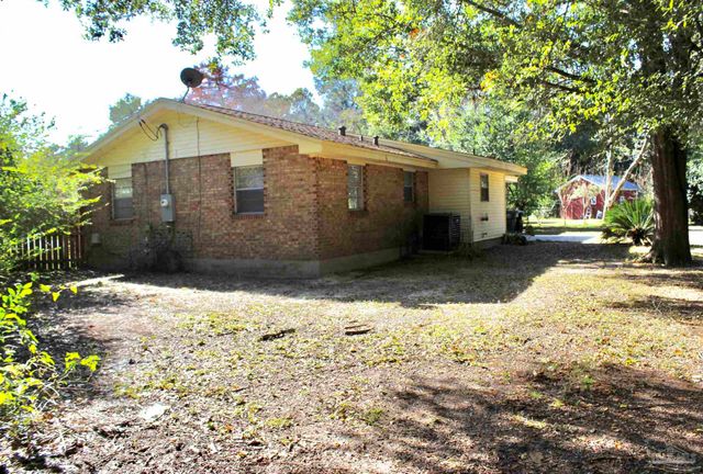 2152 Atwood Dr, Pensacola, FL 32514