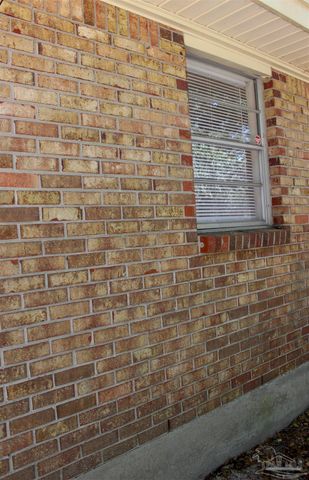 2152 Atwood Dr, Pensacola, FL 32514