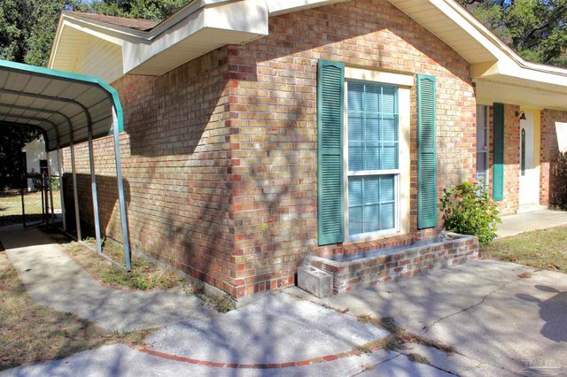 2152 Atwood Dr, Pensacola, FL 32514