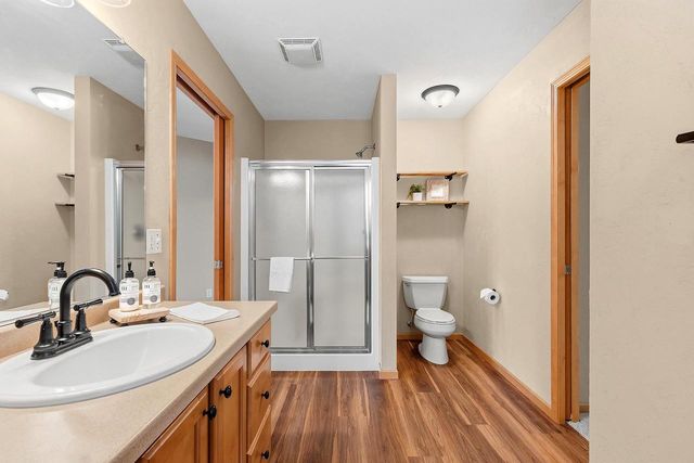 818 RUNDQUIST WAY, Kimberly, WI 54136