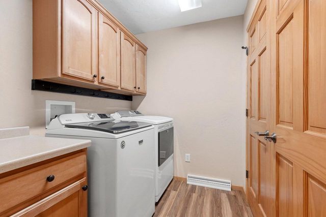 818 RUNDQUIST WAY, Kimberly, WI 54136