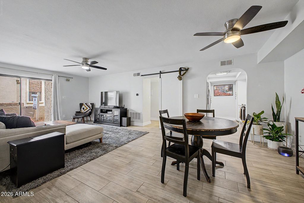 3825 E CAMELBACK Road 122, Phoenix, AZ 85018 — photo 2