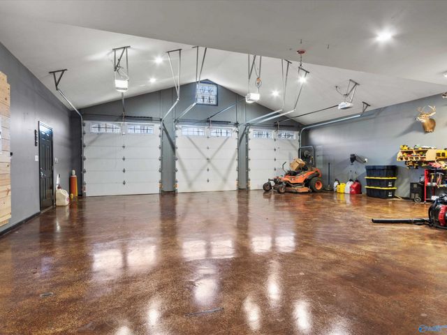 343 Mccutcheon Lane, Toney, AL 35773