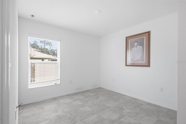 30 SLUMBER PATH, Palm Coast, FL 32164