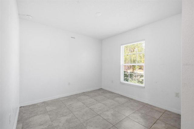 30 SLUMBER PATH, Palm Coast, FL 32164