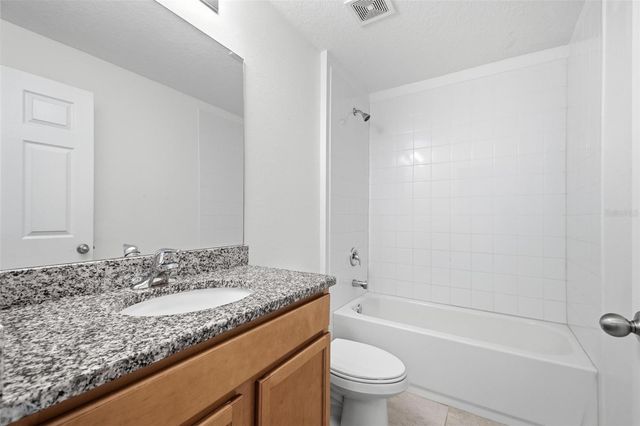 30 SLUMBER PATH, Palm Coast, FL 32164