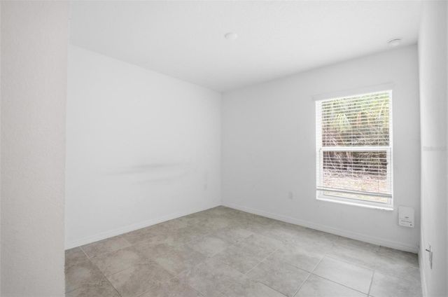 30 SLUMBER PATH, Palm Coast, FL 32164