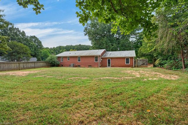 255 Conrad Circle, Lewisville, NC 27023