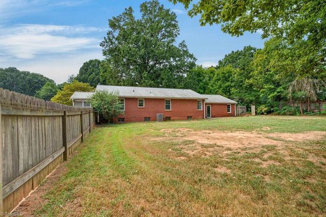 255 Conrad Circle, Lewisville, NC 27023