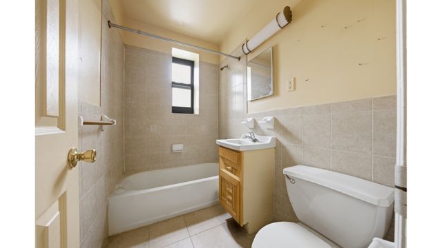 1715 Nelson Ave Apt 5G, New York City, NY 10453