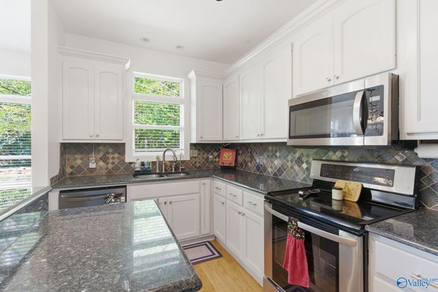 7104 Tull Water Drive SE, Owens Cross Roads, AL 35763