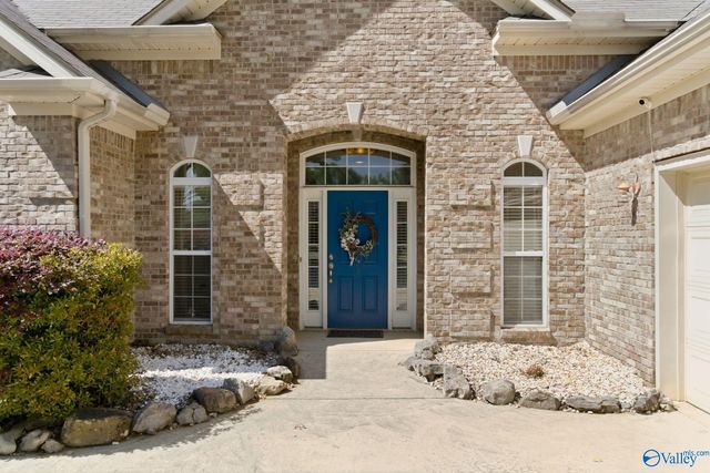 7104 Tull Water Drive SE, Owens Cross Roads, AL 35763