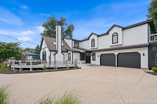 1729 Waukazoo Drive, Holland, MI 49424
