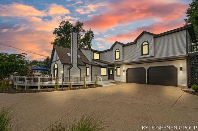 1729 Waukazoo Drive, Holland, MI 49424