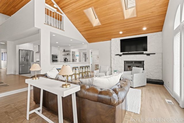 1729 Waukazoo Drive, Holland, MI 49424