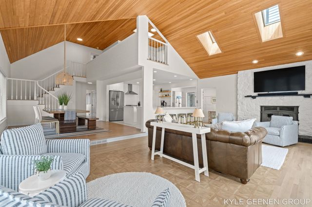 1729 Waukazoo Drive, Holland, MI 49424